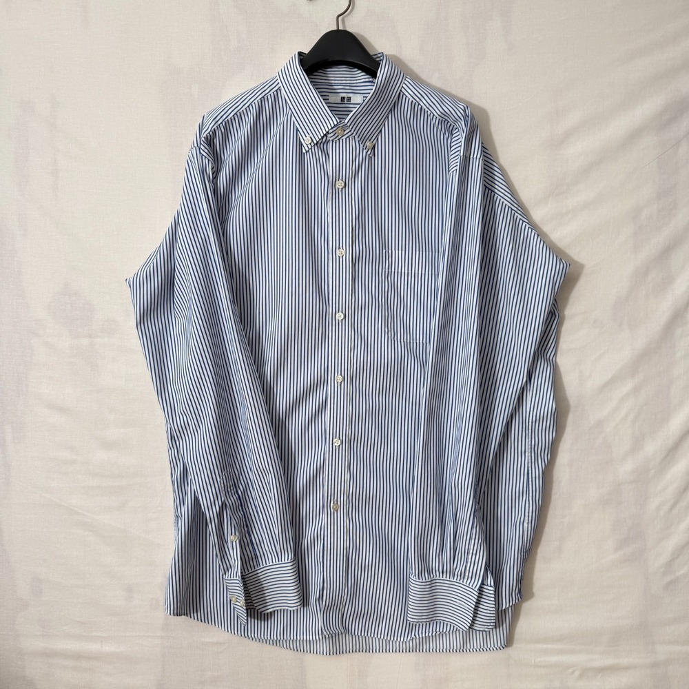 Uniqlo Men's Button Down Shirt XL Blue White Striped 100% Cotton Long Sleeve